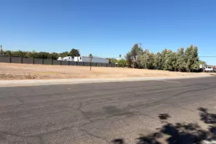 3107 W Yuma St, Phoenix, AZ 85009 - Photo 1