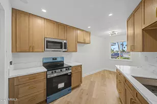 10930 W Topaz Dr, Sun City, AZ 85351 - Photo 1
