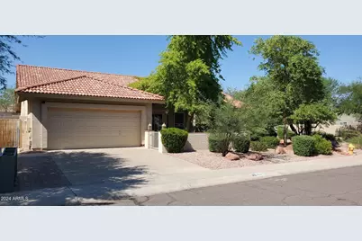 3630 E Goldfinch Gate Lane, Phoenix, AZ 85044 - Photo 1