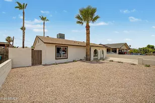 4907 W Vernon Ave, Phoenix, AZ 85035 - Photo 1