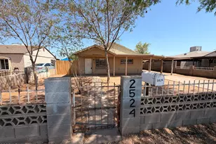 2524 W Jefferson St, Phoenix, AZ 85009 - Photo 1