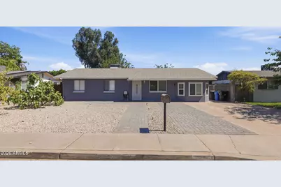 250 E Park Avenue, Gilbert, AZ 85234 - Photo 1