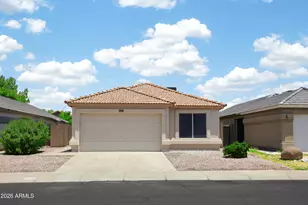 3046 W Abraham Ln, Phoenix, AZ 85027 - Photo 1