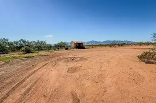 1002 E Lena Way, Huachuca City, AZ 85616 - Photo 51