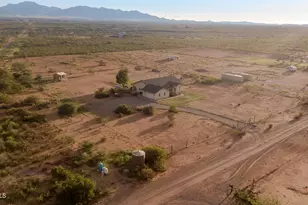 1002 E Lena Way, Huachuca City, AZ 85616 - Photo 57