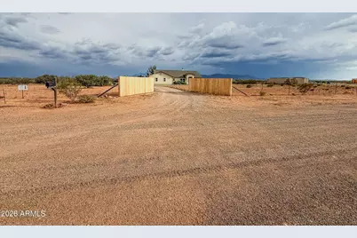 1002 E Lena Way, Huachuca City, AZ 85616 - Photo 63
