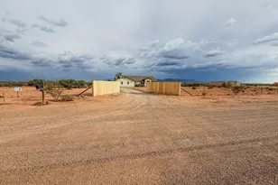 1002 E Lena Way, Huachuca City, AZ 85616 - Photo 63