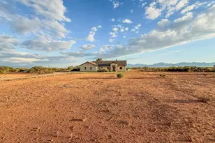 1002 E Lena Way, Huachuca City, AZ 85616 - Photo 55