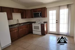 3120 N 67th Ln, Phoenix, AZ 85033 - Photo 1
