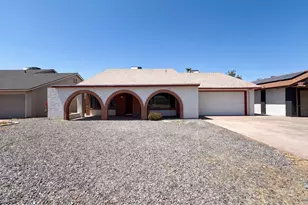 4260 E Vineyard Rd, Phoenix, AZ 85042 - Photo 1