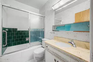 3515 E Amelia Ave, Phoenix, AZ 85018 - Photo 11