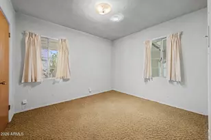 3515 E Amelia Ave, Phoenix, AZ 85018 - Photo 9