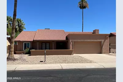 10624 W Griswold Road, Peoria, AZ 85345 - Photo 1