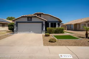 3022 E Topeka Dr, Phoenix, AZ 85050 - Photo 1