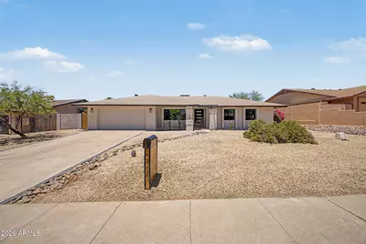 14232 N 11th Street, Phoenix, AZ 85022 - Photo 1