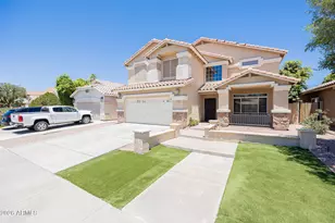 868 W Tremaine Ave, Gilbert, AZ 85233 - Photo 1