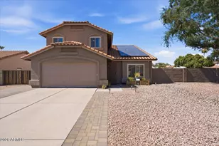 3414 E Sequoia Dr, Phoenix, AZ 85050 - Photo 1