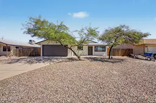 562 E Hondo Ave, Apache Junction, AZ 85119 - Photo 1