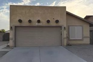 1632 S Stetson Ct, Apache Junction, AZ 85119 - Photo 1
