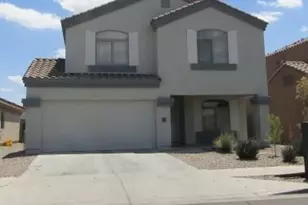 5725 S 32nd Ln, Phoenix, AZ 85041 - Photo 1