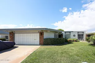10401 W Loma Blanca Dr, Sun City, AZ 85351 - Photo 1
