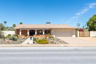11028 N 44th St, Phoenix, AZ 85028 - Photo 1