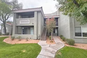 2929 W Yorkshire Dr, Phoenix, AZ 85027 - Photo 1