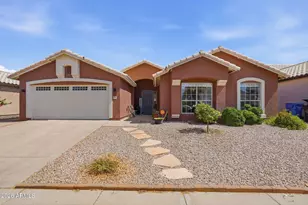 3244 E Rosemonte Dr, Phoenix, AZ 85050 - Photo 1