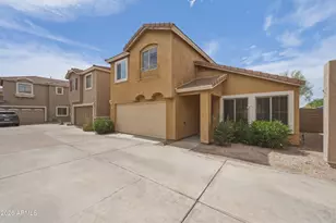 21862 N 40th Pl, Phoenix, AZ 85050 - Photo 1