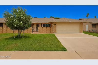 10646 W Tropicana Circle, Sun City, AZ 85351 - Photo 1