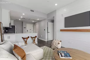 475 N 9th St, Phoenix, AZ 85006 - Photo 1