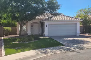 21 N Pueblo St, Gilbert, AZ 85233 - Photo 1