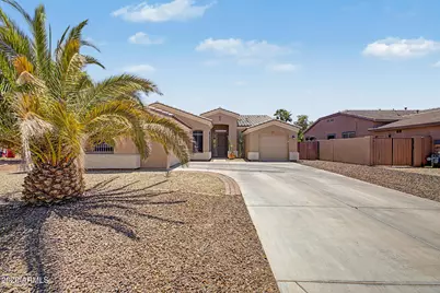 11017 W Washington Street, Avondale, AZ 85323 - Photo 1