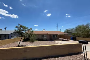 1207 E Christy Dr, Phoenix, AZ 85020 - Photo 1