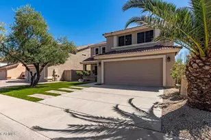 4233 E Raven Rd, Phoenix, AZ 85044 - Photo 1