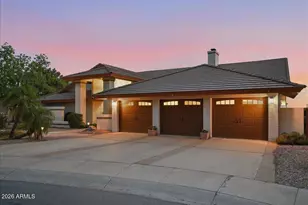 15814 N 12th St, Phoenix, AZ 85022 - Photo 1