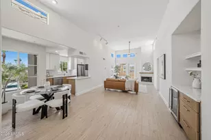 11333 N 92nd St, Scottsdale, AZ 85260 - Photo 1