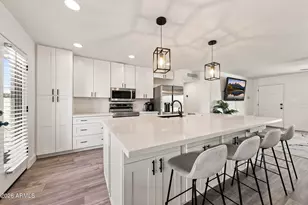 8601 E Thornwood Dr, Scottsdale, AZ 85251 - Photo 1