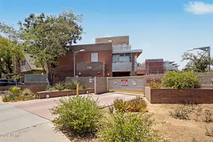 920 S Ash Ave, Tempe, AZ 85281 - Photo 1