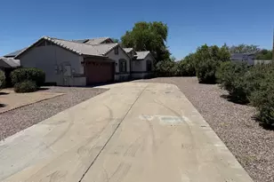 5462 N 77th Dr, Glendale, AZ 85303 - Photo 1