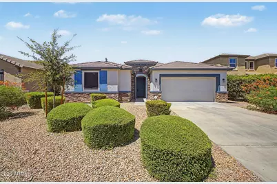 744 W Desert Hollow Drive, San Tan Valley, AZ 85143 - Photo 1