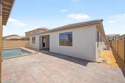 744 W Desert Hollow Drive, San Tan Valley, AZ 85143 - Photo 37
