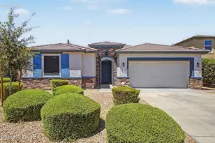 744 W Desert Hollow Dr, San Tan Valley, AZ 85143 - Photo 3