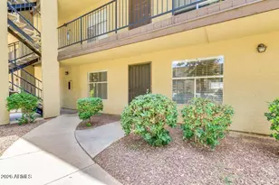 461 W Holmes Ave, Mesa, AZ 85210 - Photo 1