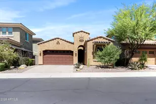 4522 E Vista Bonita Dr, Phoenix, AZ 85050 - Photo 1