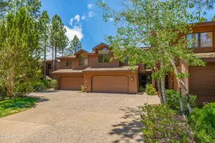 1033 N Lakepoint Way, Flagstaff, AZ 86004 - Photo 1