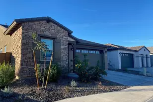 1651 W Paseo Way, Phoenix, AZ 85041 - Photo 1