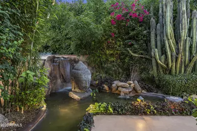 5762 N Scottsdale Road, Paradise Valley, AZ 85253 - Photo 1