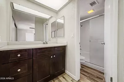 11413 N 56th Avenue, Glendale, AZ 85304 - Photo 17