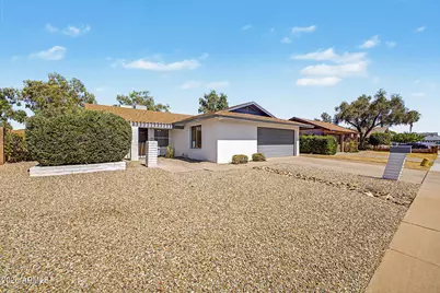 11413 N 56th Avenue, Glendale, AZ 85304 - Photo 3